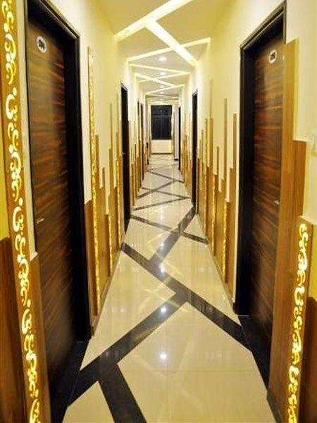 Townhouse 1182 Hotel Tirupati Galaxy Kanpur Dış mekan fotoğraf