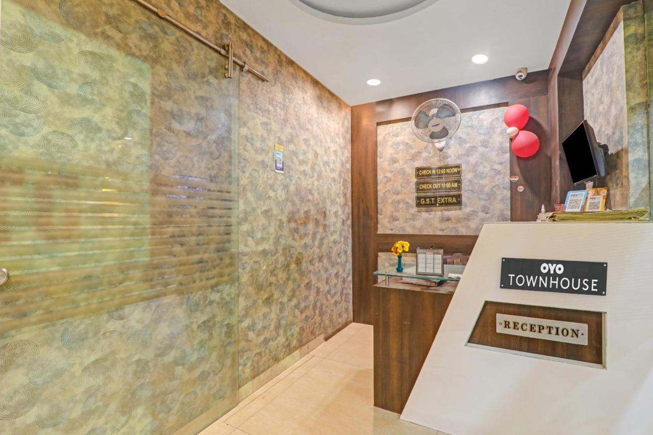 Townhouse 1182 Hotel Tirupati Galaxy Kanpur Dış mekan fotoğraf