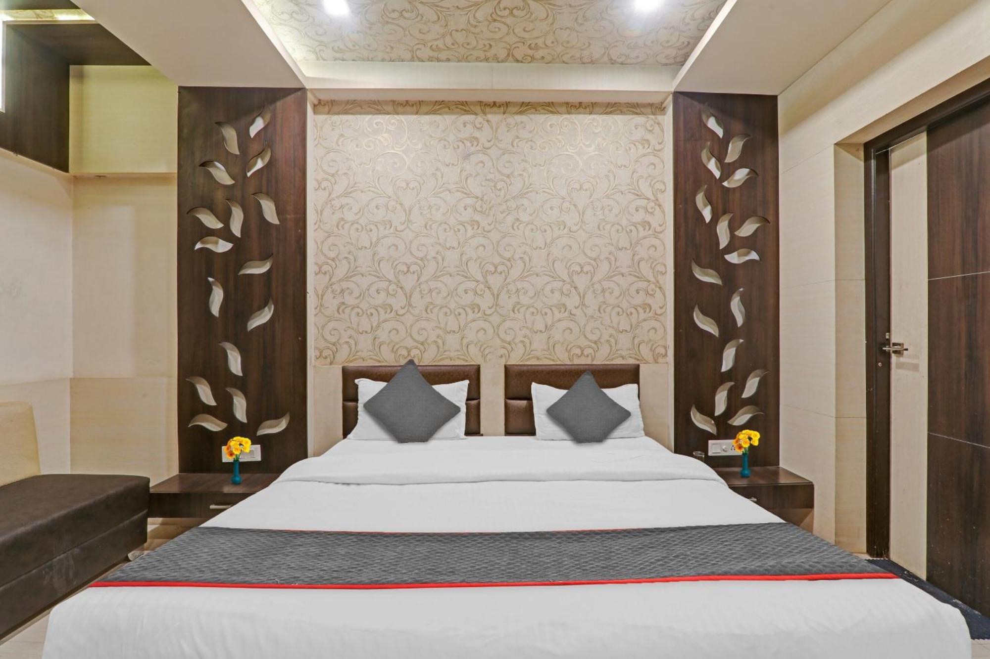 Townhouse 1182 Hotel Tirupati Galaxy Kanpur Dış mekan fotoğraf